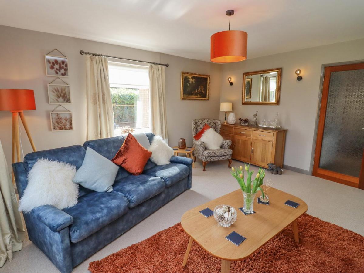 Robellen Corner Villa Banbury Luaran gambar